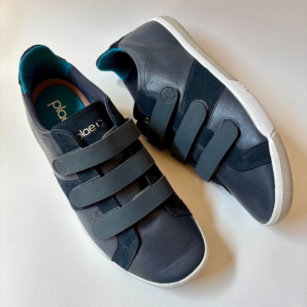New Plae Larkin Leather Velcro Sneakers